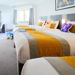 Hotel Newtown Park 3*