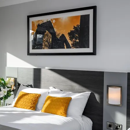 Newtown Park Hotel 3*
