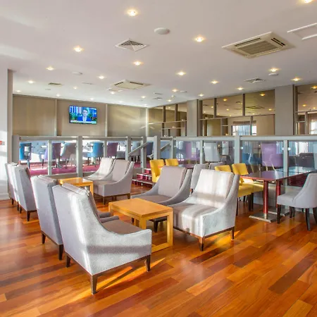 Newtown Park Hotel