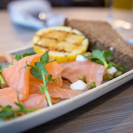 Hotell Newtown Park 3*