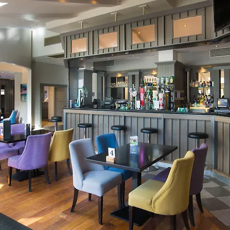 Hotel Newtown Park