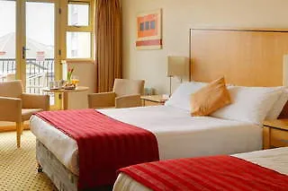 Newtown Park Hotel 3*