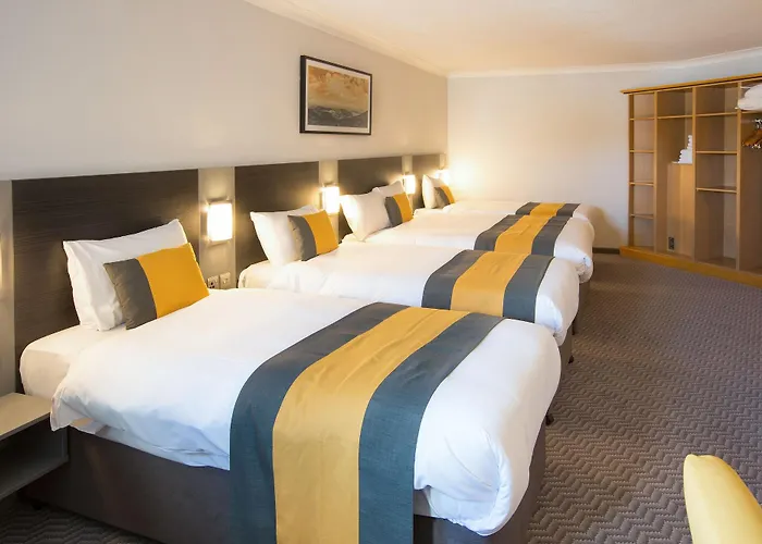 Newtown Park Hotel 3*