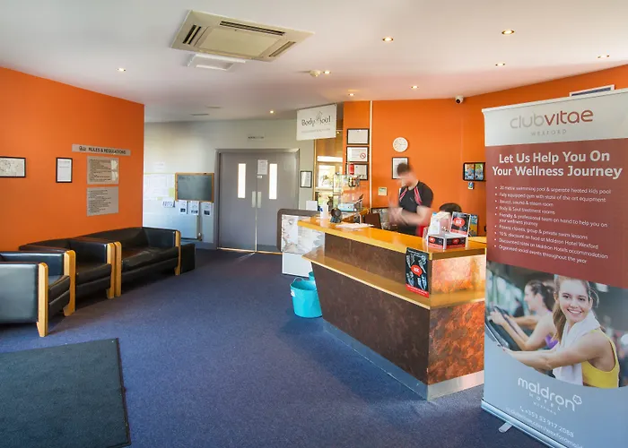 Hotel Newtown Park 3*